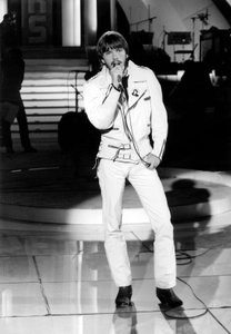 Franse zanger Renaud op tv-programma, 23 januari 1981